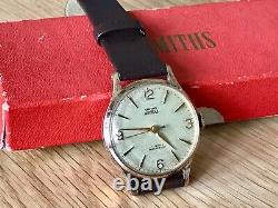 SMITHS Astral Vintage Wristwatch 1960's Cal. 27. CS. Ref. Y856/S With Original Box