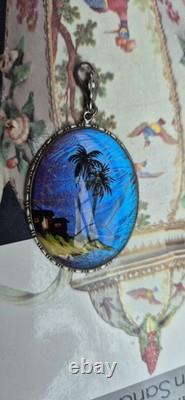 Stunning Antique Platnium Plated Silver Butterfly Wing Pendant