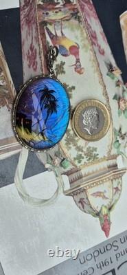 Stunning Antique Platnium Plated Silver Butterfly Wing Pendant