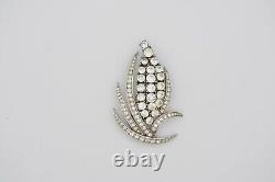 Trifari Vintage 1950s Flower Leaf Corn Wheat White Whole Crystals Brooch, Silver