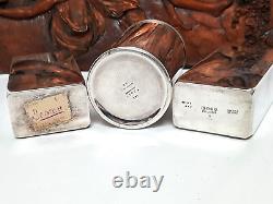 VINTAGE SILVER PLATED LIQUOR BOTTLES COCKTAIL SHAKER & CUPS SET With LEATHER CASE