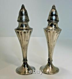 VTG Peerless Silver Co. La France Silver Plated Reg Salt & Pepper Shaker #701