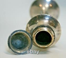 VTG Peerless Silver Co. La France Silver Plated Reg Salt & Pepper Shaker #701