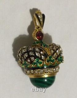 VTG Silver Crown Egg Pendant Enamel Genune Garnet & Malachite. 21g. Gold Plate