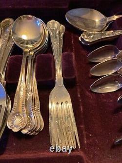 Viners 52 piece silver plated Kings pattern Cutlery Canteen