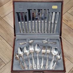 Viners Dubarry Classic 44 Piece Canteen Cutlery for 6 persons set