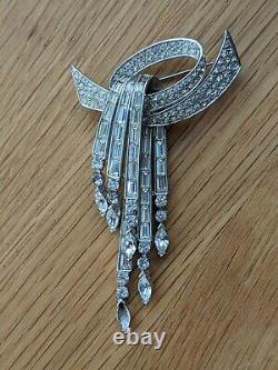 Vintage 1959 Boucher 7378 Rhodium Plated Baguette Rhinestone Large Bow Brooch