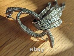 Vintage 1959 Boucher 7378 Rhodium Plated Baguette Rhinestone Large Bow Brooch