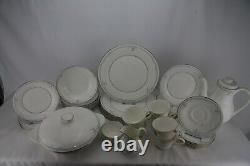 Vintage(1982) 41 piece Royal Doulton Carnation Dinner Service, Elegant, A+++++