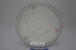 Vintage(1982) 41 piece Royal Doulton Carnation Dinner Service, Elegant, A+++++