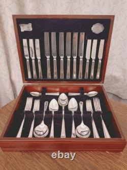Vintage 44 Pc Silver Plate GRECIAN PATTERN Cutlery Canteen by Coopers Sheffield
