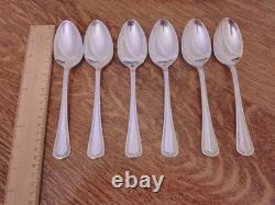 Vintage 50 Pc BEAD PATTERN Silver Plate CUTLERY CANTEEN Oneida Community Plate