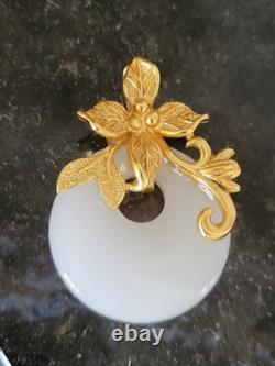 Vintage 999 Silver GOLD PLATE SNOW WHITE JADE FLOWER/ LEAF MOTIF PENDANT