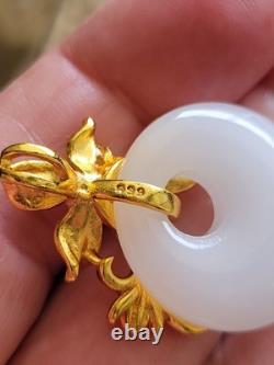Vintage 999 Silver GOLD PLATE SNOW WHITE JADE FLOWER/ LEAF MOTIF PENDANT