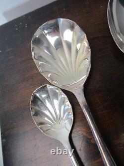 Vintage Canteen of Silver Plate Cutlery B & J Sippel 87 Pieces / For 6 Settings