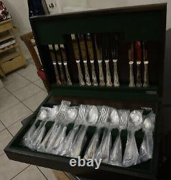 Vintage Cavalier Silver Plated Canteen Cutlery Bow and Ribbon 44 Pieces Unused