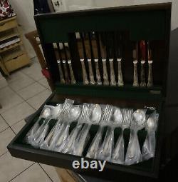 Vintage Cavalier Silver Plated Canteen Cutlery Bow and Ribbon 44 Pieces Unused