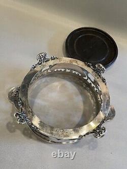 Vintage Meriden Pierced Silver Plate Removable Bottom Wine Bottle Coaster