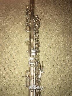 Vintage Silver plate Pedler Elkhart clarinet, woodwind, 10432 original case USA