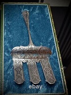 WMF Silver plated Asparagus/ Fish Trident Server, Original Case, Hallmarked WMFN