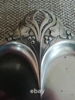 W. M. F. Art Nouveau Crumb Tray Ivy Pattern Silverplated Circ. 1900 -1918
