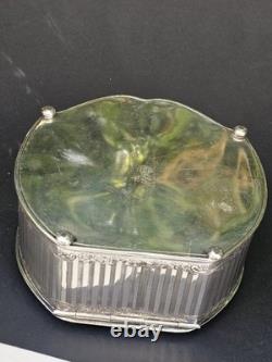 Wilcox USA Antique Art Nouveau Trinket Jewellery Box Silver Plated6003
