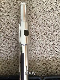 Yamaha Siver plated 225S flute with original case. Excellent condition