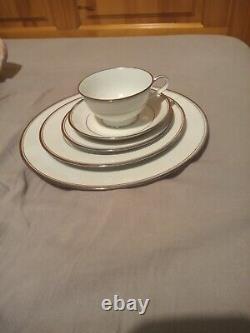 Zylstra Handcrafted Vintage Fine China Silver Ecstasy Lot (40) Pieces