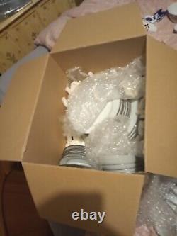 Zylstra Handcrafted Vintage Fine China Silver Ecstasy Lot (40) Pieces
